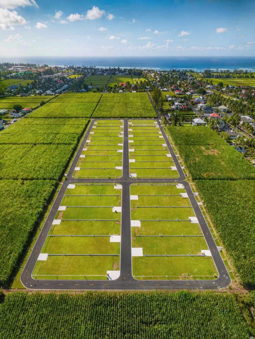 Aerial impression of The Vale plots and the north coast